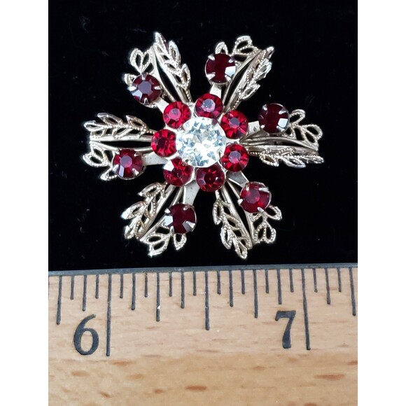 Vtg Unsigned Floral Metal Brooch/Pin, Rhinestone, Red Stones Gold Colored Leaves - Picture 8 of 8
